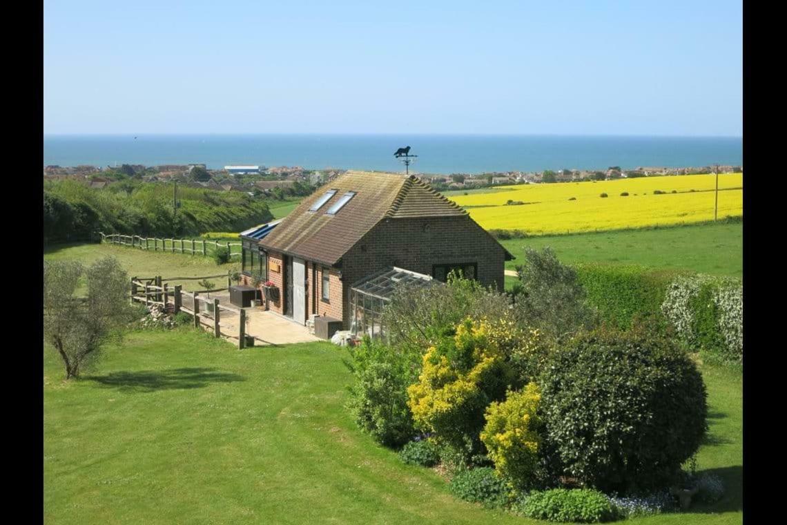 Vila The Old Stable. Coombelands Hove Exteriér fotografie